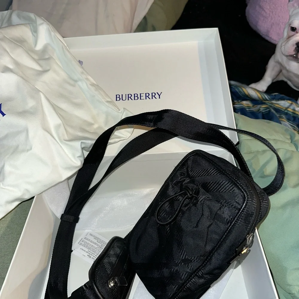 Burberry Black Crossbody Bag - Picture 1 of 3